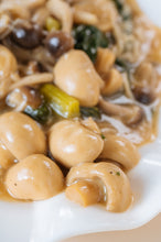 Load image into Gallery viewer, STIR FRIED CHOYSUM AND MUSHROOMS
